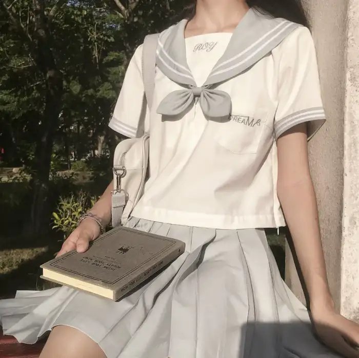 碰触